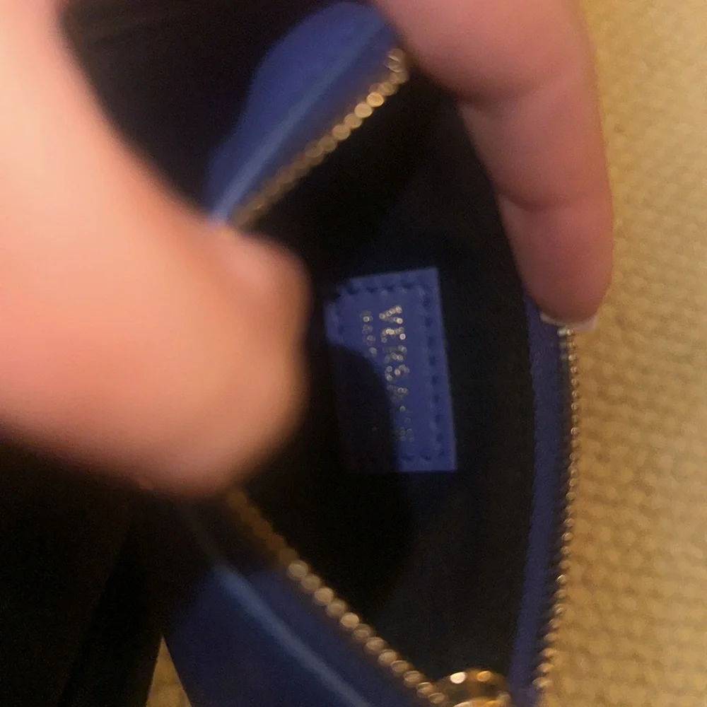 Blue Versace card holder - Picture 3 of 4